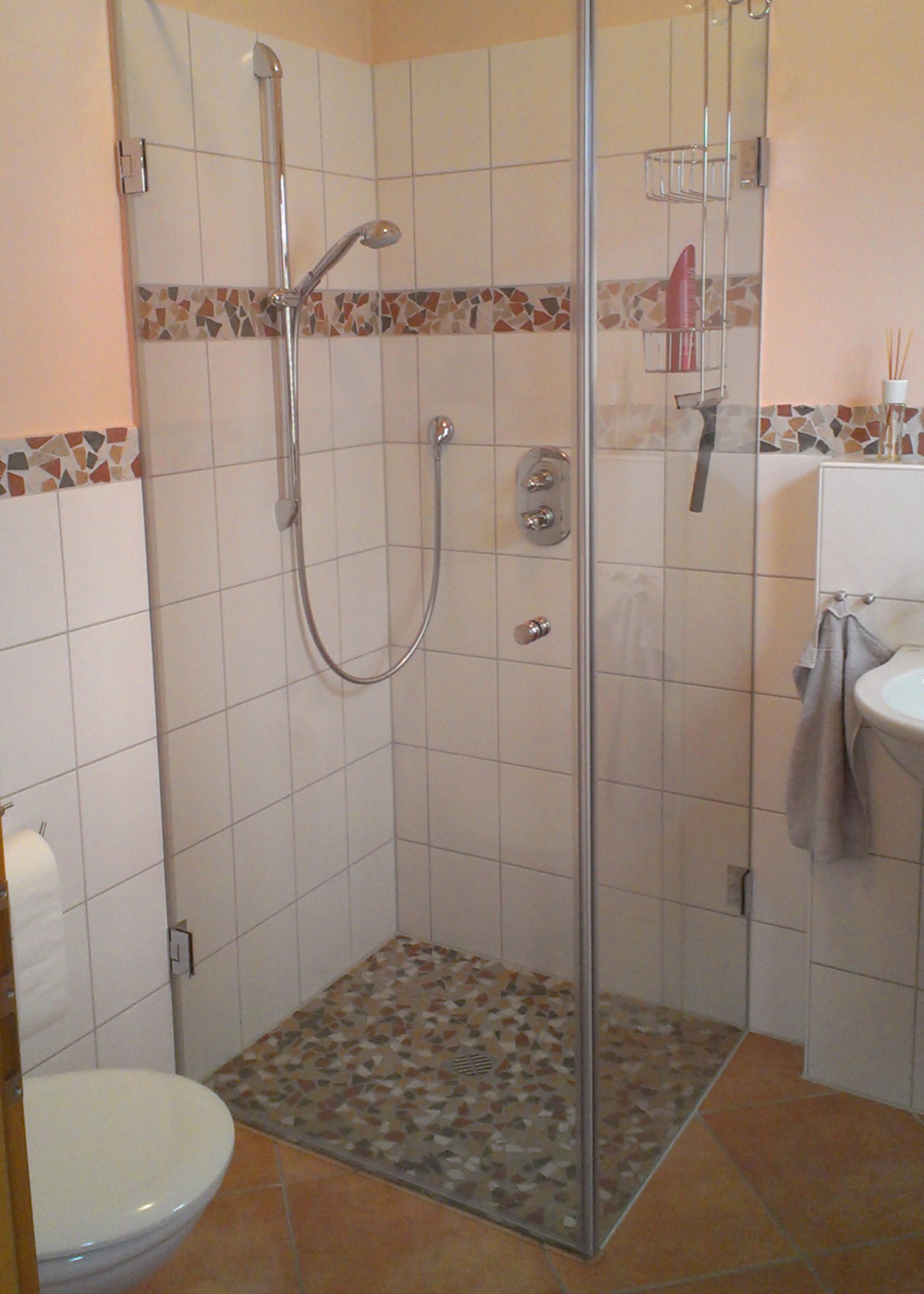 Eckdusche mit ShowerProtect - Duschkabinen aus Glas - Glaserei Gassewitz in Oldenburg