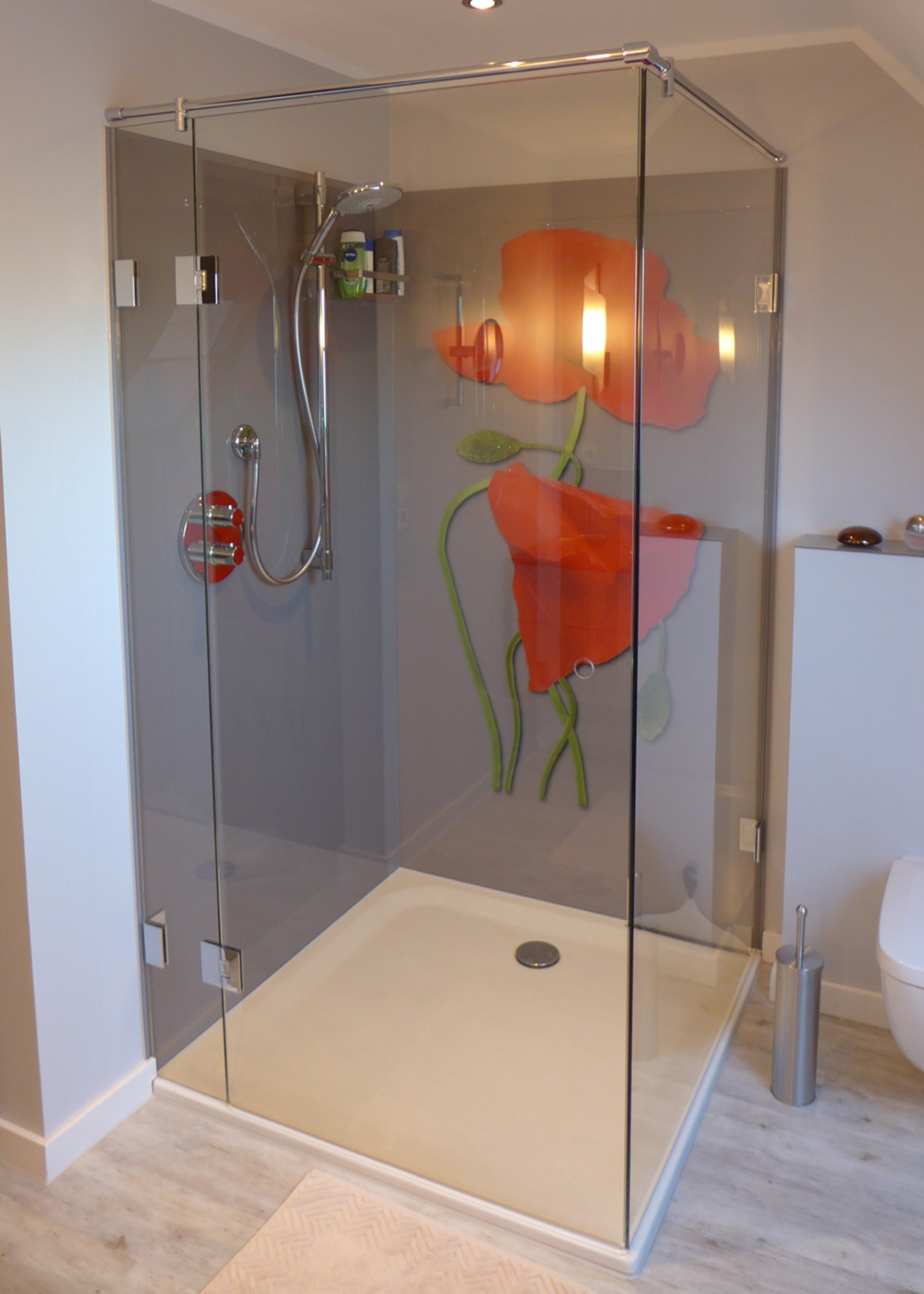 Glasrückwand mit Digitaldruck - Duschkabinen aus Glas - Glaserei Gassewitz in Oldenburg